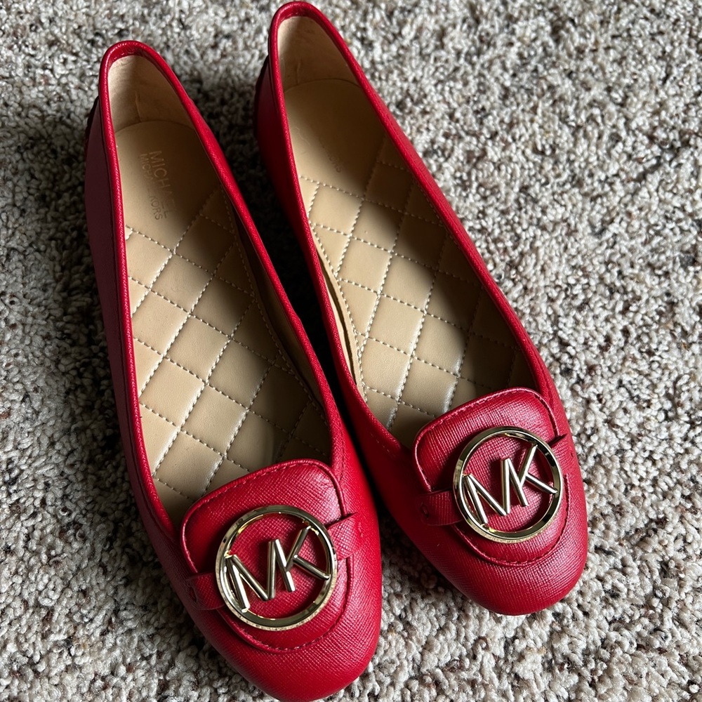 Women’s MICHAEL Michael Kors Red Flats- 6.5